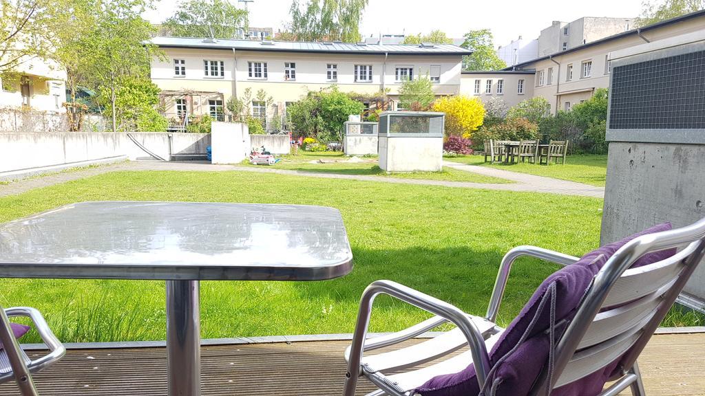 Nieb By Rockchair Apartments L Superhost Status L 3 Bedrooms Boxspringbeds 3 Bathrooms In Center "Kurfuerstendamm" - Cozy Family & Business Flair Welcomes You! Berlim Exterior foto