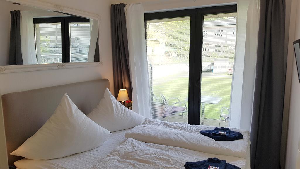 Nieb By Rockchair Apartments L Superhost Status L 3 Bedrooms Boxspringbeds 3 Bathrooms In Center "Kurfuerstendamm" - Cozy Family & Business Flair Welcomes You! Berlim Exterior foto